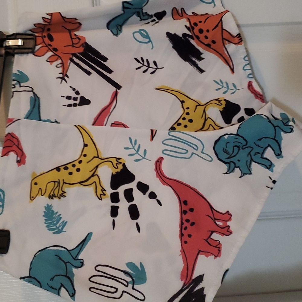 Zaful silky shorts - Picture 4 of 4